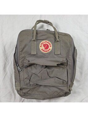 Fjallraven Kanken Gray Backpack Unisex One Size School Going Out Casual Bag
